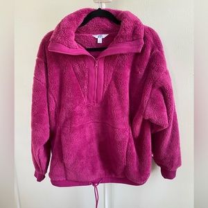 Magenta Sherpa pullover